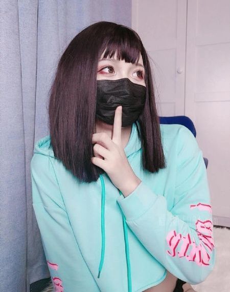 多个美女圣水调教vk