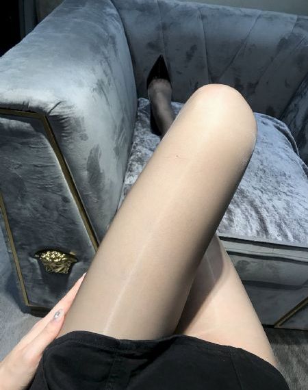 裸尼姑熟蜜桃