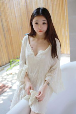 男生把美女狂出水视频