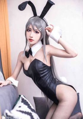 红楼艳青