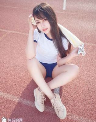 年轻的女朋友在线观看