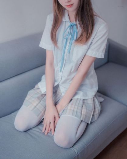 少妇厨房愉情干柴烈火91