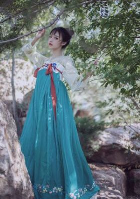 亚洲精区