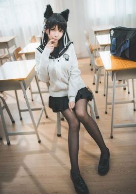 善良的女秘书的目的在线播放